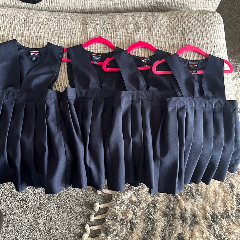 French Toast girls vneck uniform navy dress 👗